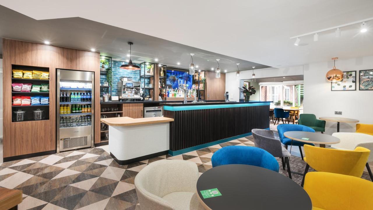 Holiday Inn Reading West By Ihg Exterior foto
